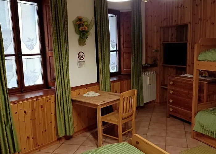 Bourg Bed & Breakfast Donnaz